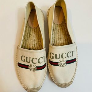 Gucci moccasins, 39,5 eu, runs small, fits good on 39 - 38,5